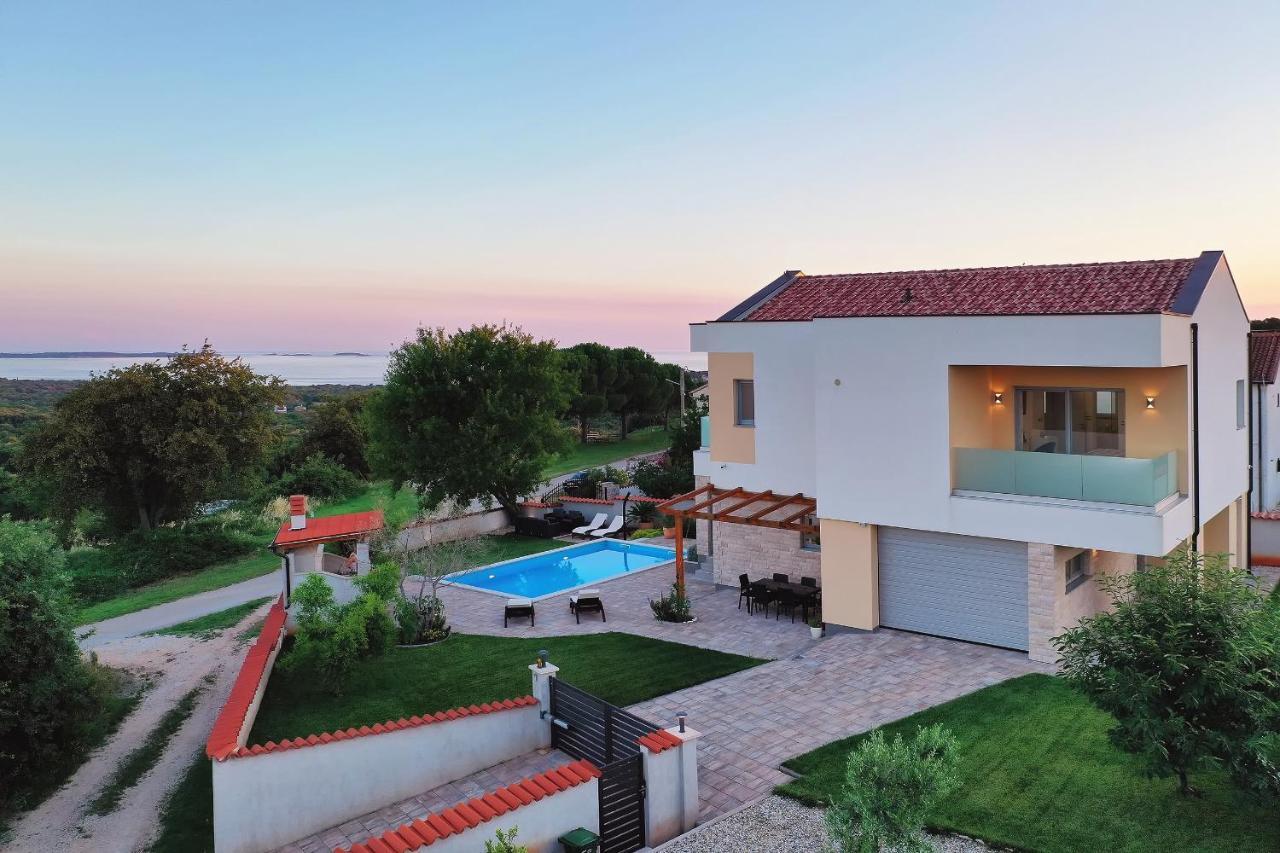 Villa White Barbariga Exterior foto