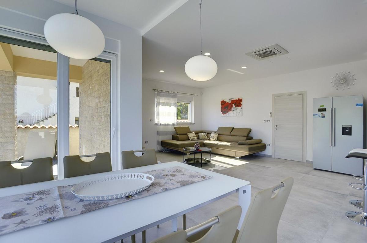 Villa White Barbariga Exterior foto
